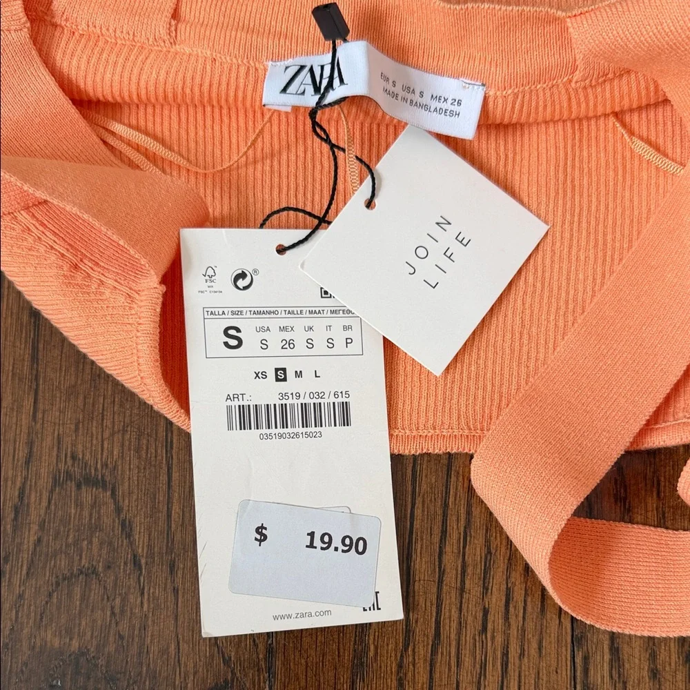 Zara Women's Peach Ribbed Crop Top - Picture 3 of 5